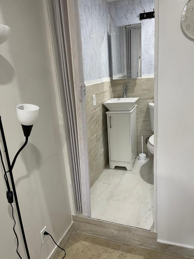 Beautiful Mobile Home In Plaja Hallandale Exterior foto