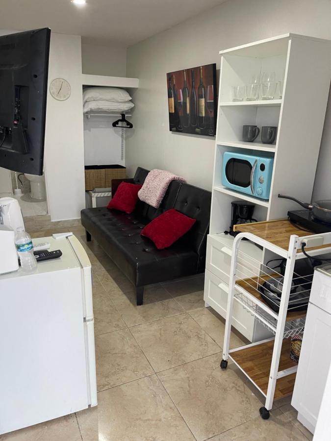 Beautiful Mobile Home In Plaja Hallandale Exterior foto